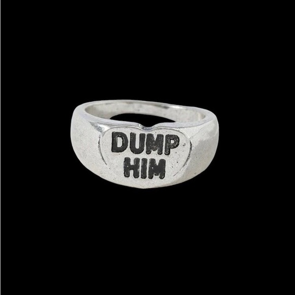 New! ✨DUMP HIM RING✨ - Picture 4 of 11